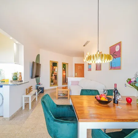 Summer Time By Moje Apartamento *